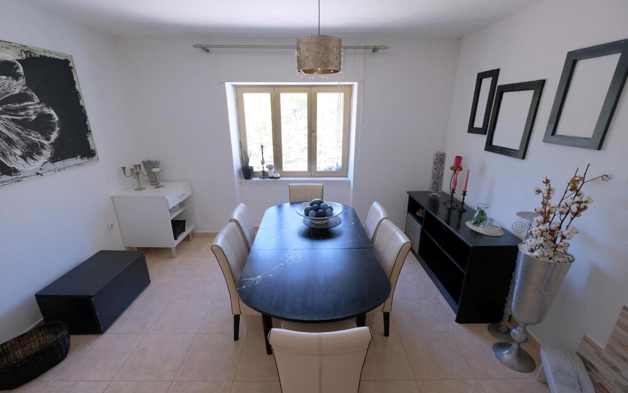 Holiday home Renoviertes In Mit Privatem Pool Pula