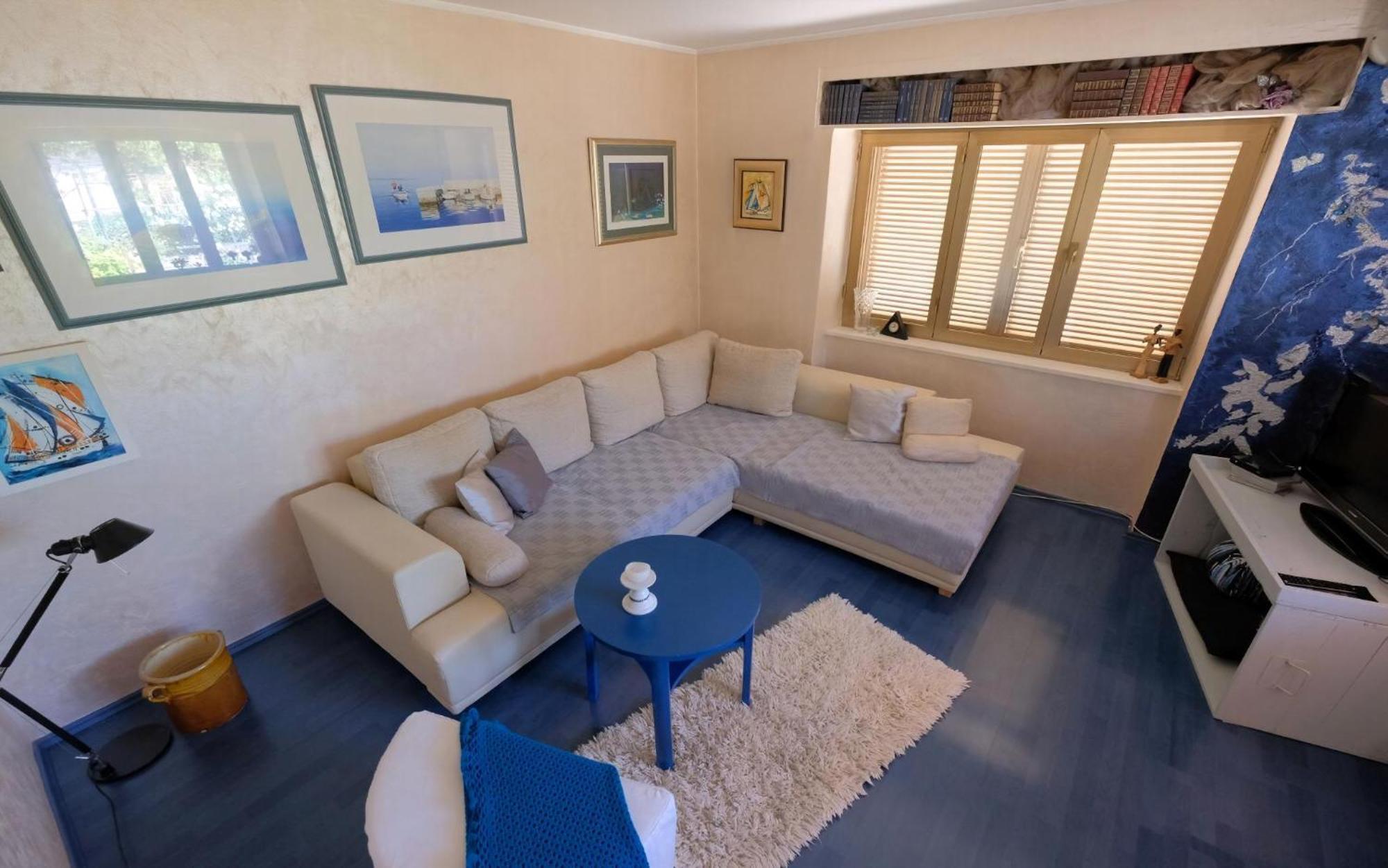 Holiday home Renoviertes In Mit Privatem Pool Pula